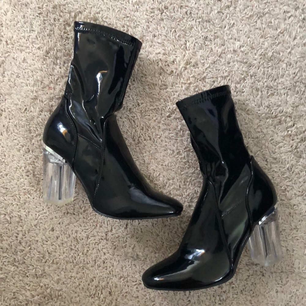 Perplex heel ankle boots